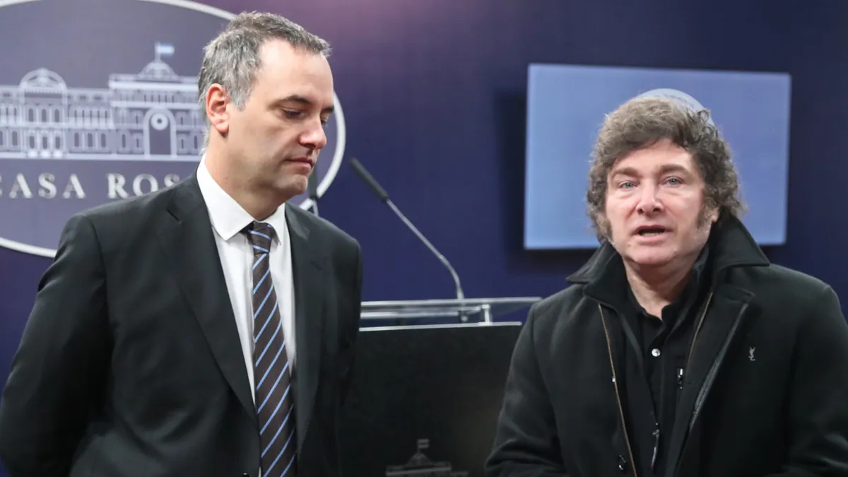 Javier Milei viaja al Vaticano y se pierde las elecciones en CABA: estará en la entronización de León XIV