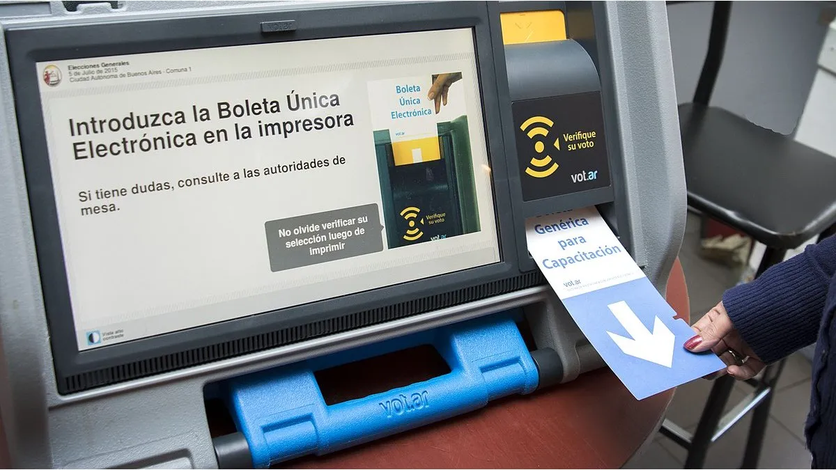 La Justicia porteña autorizó difundir los resultados antes de las 21 y el ganador se sabrá cerca de las 19