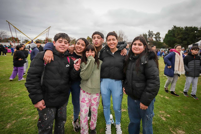 MAYRA EN EL “PARQUE DE JUEGOS” DEL POLIDEPORTIVO 4