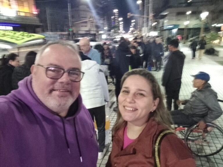 8fe55612-60b3-458f-aa68-7e20b1e47aae