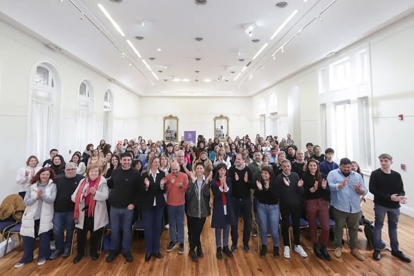 MAYRA PRESENTÓ LA REACTIVACIÓN DE OBRAS EN ESCUELAS SECUNDARIAS DE DON BOSCO Y QUILMES Y ENTREGÓ SUBSIDIOS A 42 ESTABLECIMIENTOS EDUCATIVOS 4